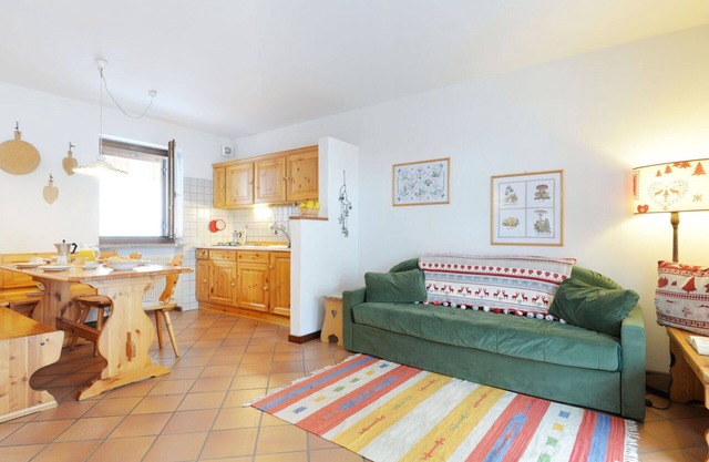 Confortable appartement pour 4 personnes avec TV et balcon