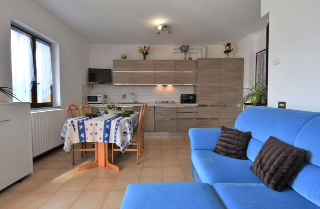 Bel appartement pour 4 personnes avec WIFI, TV, terrasse et animaux admis