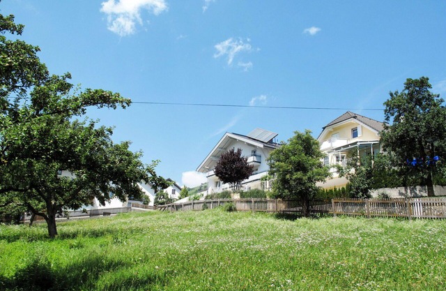 Agréable appartement pour 9 personnes avec WIFI, TV, balcon et animaux admis