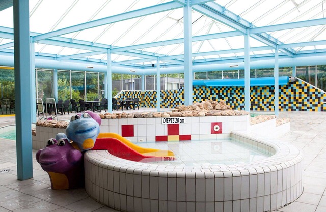 Bel appartement dans une maison de vacances pour 6 personnes avec piscine, WIFI, TV et terrasse