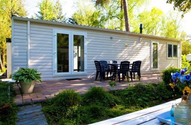 Joli appartement dans une maison de vacances pour 4 personnes avec piscine, WIFI, TV et terrasse
