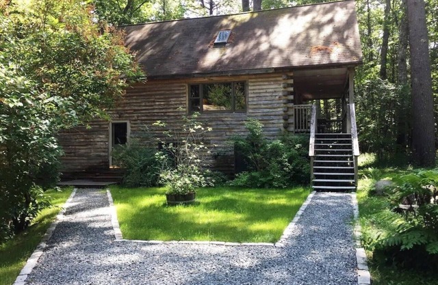 Lovely Cabin