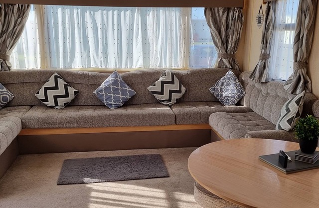 Lovely Caravan at Ingoldmells