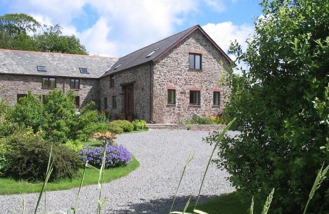 Lovely converted barn with plenty of space for relaxing