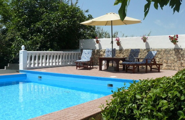 Belle Cortijo avec piscine privée et jardin entre Grenade et la côte pour 4 personnes
