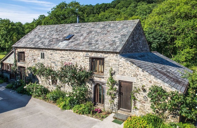 Lovely Cottage in Tavistock with Barbecue