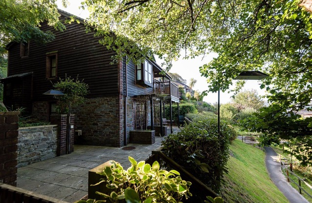 Charmante petite maison avec espace extérieur et parking