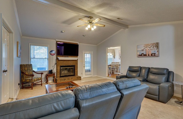 Lovely Decatur Home w/ Yard ~ 6 Mi to Town!