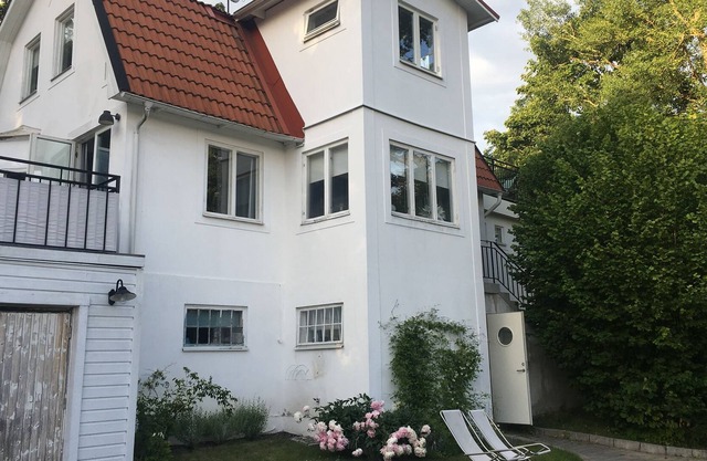 Lovely family friendly villa close to a lake and Stockholm City