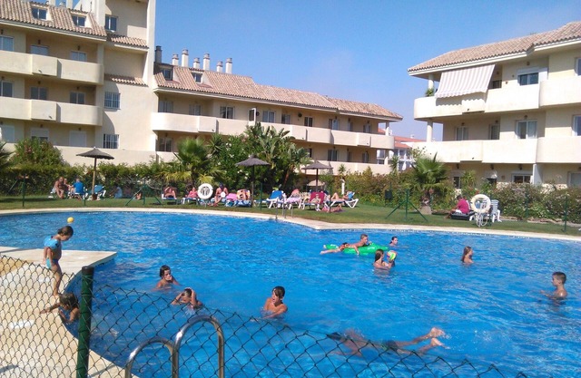 Appart moderne à Manilva (Andalousie): 5 pers / piscines/ 300m plage/1km montagn