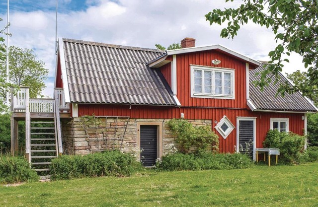 Lovely Home In Löttorp With Wifi