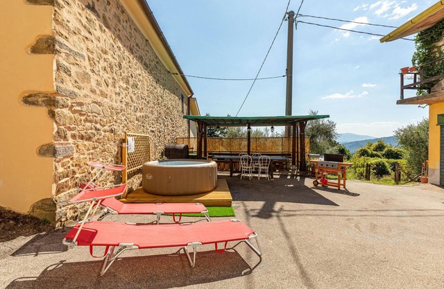 Belle maison à Marliana avec WiFi