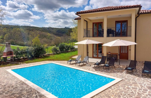 Belle maison à Podpican avec WiFi