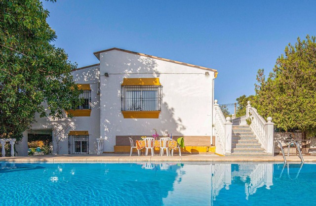 Belle maison de 7 chambres à Tomares