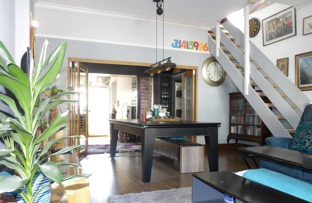 Lovely house in a quiet cul-de-sac, a comfortable place to stay