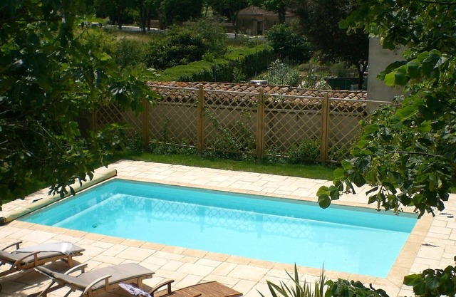 Charmante propriété avec un grand jardin & piscine au coeur du Minervois