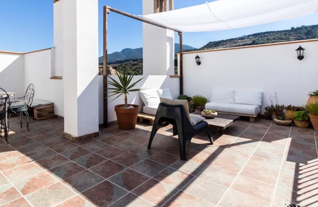 Jolie maison avec belle terrasse