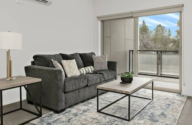 Lovely location downtown Boise with mountain view