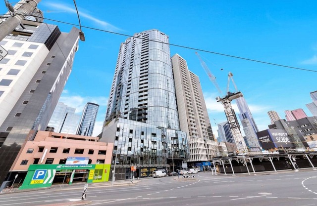 Lovely one bed room apt in town with breathtaking