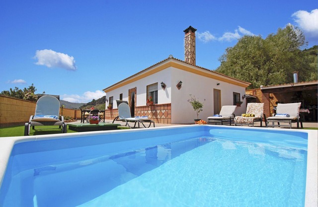Charmante villa privée familiale avec piscine.