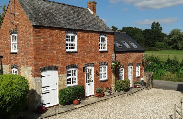 Lovely, quiet and stylish cottage in Kemerton!