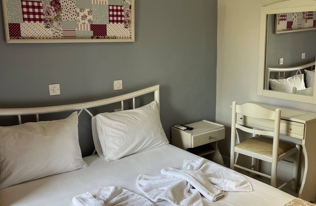 Belle chambre pour 2 personnes à Limenaria, à seulement cinq minutes du centre