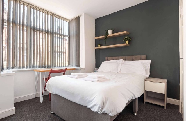 Lovely Room in Doncaster Shared House With Kitchen