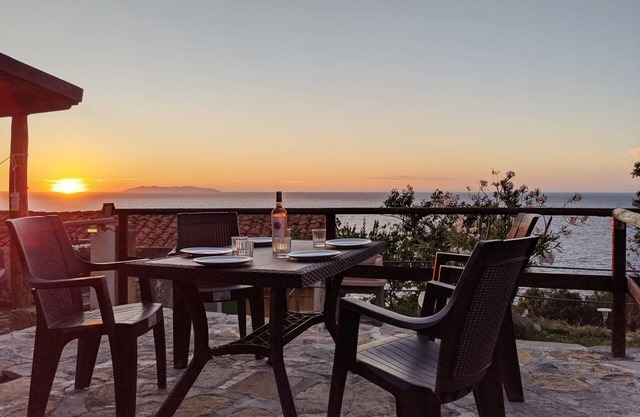Jolie villa vue mer dans le Parc Naturel - Mer, nature et coucher de soleil.