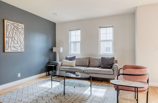 Lovely Sunnyvale 3BR w/ Parking & A/C, nr Tech Hub, by Blueground
