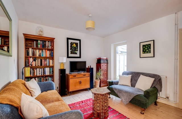 Lovely Terraced 2-Bed House (near Hinksey Park)