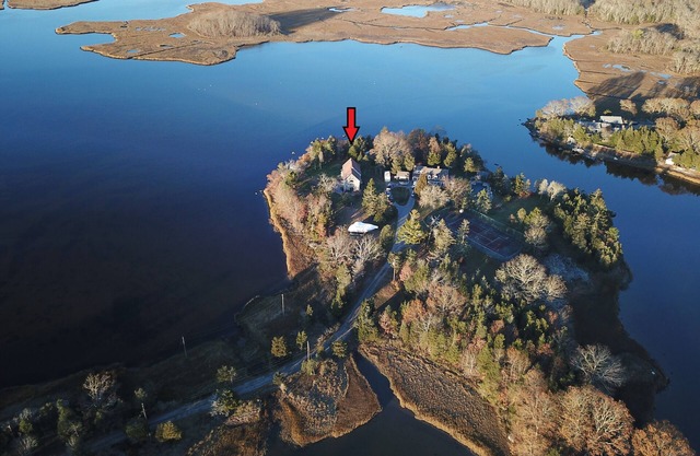 Nouvelle inscription: Belle maison au bord de l'eau située sur l'estuaire de la Petite Rivière