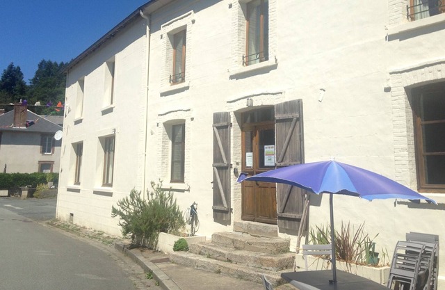 Soigneusement restauré maison lumineuse avec 300m2 habitables est idéal pour une famille
