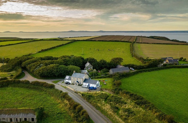 Ferme côtière galloise restaurée avec amour