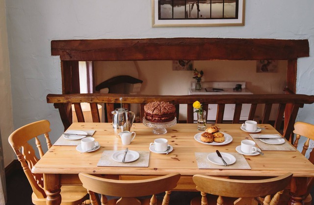 Low Barn Cottage - Deux Chambres Gîte, Couchages 4