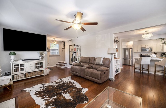 Low Country Escape near Folly Beach & Downtown Charleston