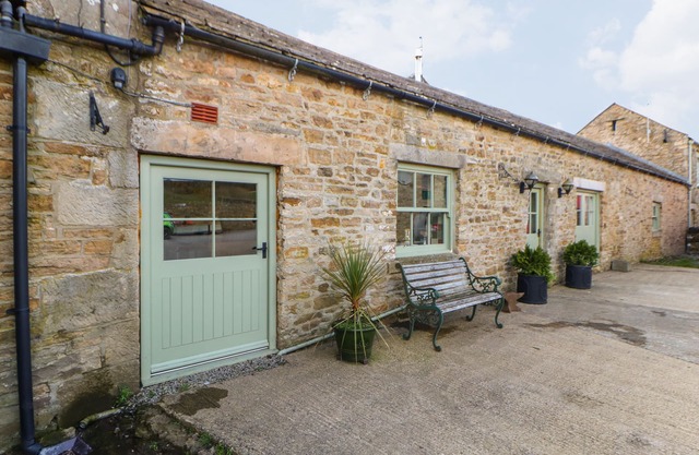 Low Shipley Cottage, CHATEAU DE BARNARD