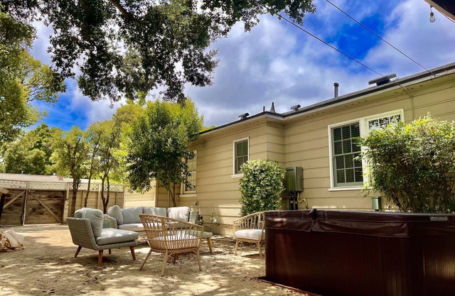 Lp4 The wine lover home with hot tub in Paso downtown
