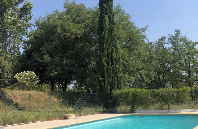 Luberon - Vue exceptionnelle - Location de maisonnette 4 personnes