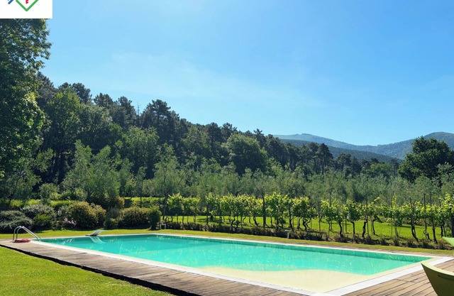 Lucca | The Palazzaccio with Pool by TuscanyWeGo