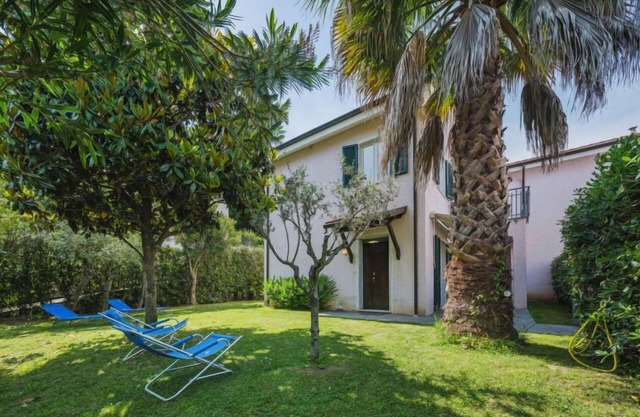 Lucerna Due by Interhome