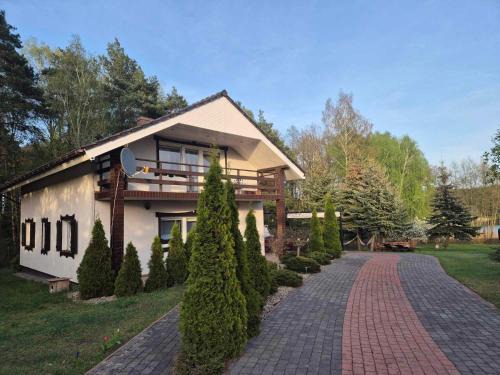 Luksusówka Gajowego nad jeziorem