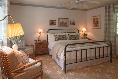 Lula Lake Room on Lookout Mountain