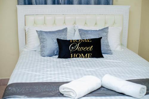 Lustra Homestay South B