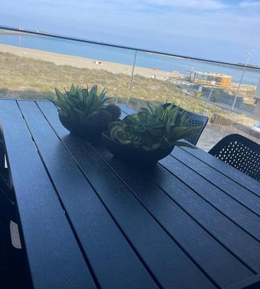 LUX BeACH