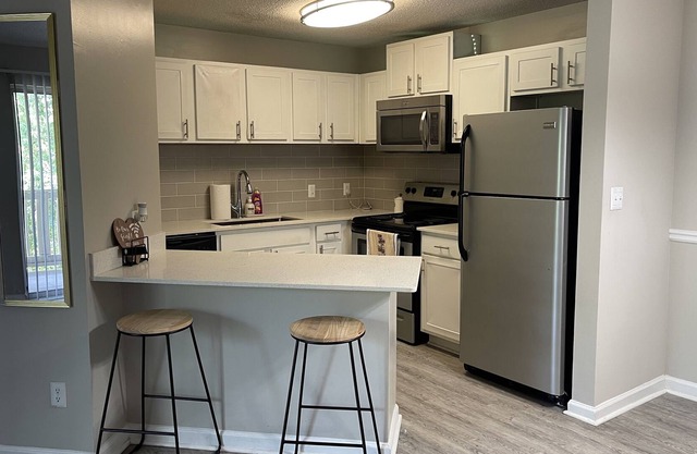 Lux hideaway In the city 5 mins from Atlantic station