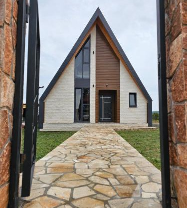 Lux house Aleksa