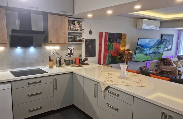 Lux&smart cozy house at the City Center and seaside also nearby to the tram stop