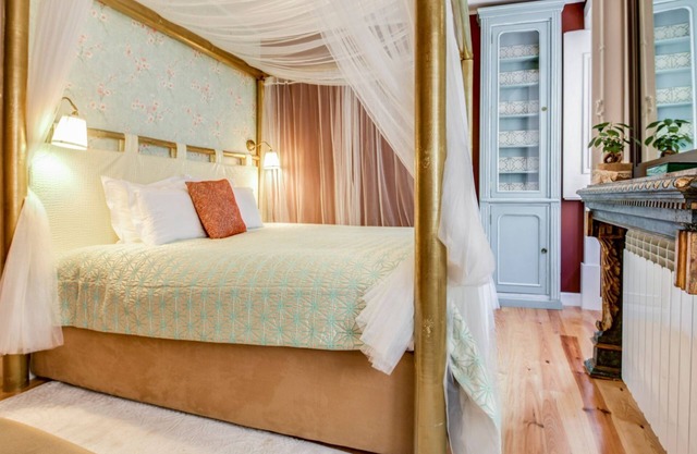 LUXa Charm House | Quarto 6 | Self Check-in Online