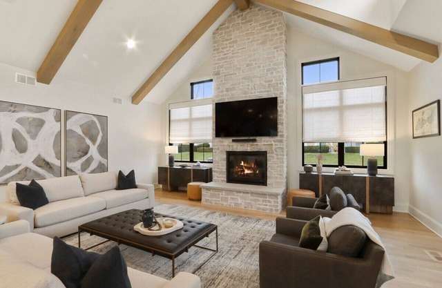 Luxe at the Lake | Heated Saltwater Pool |Lake Views |Enclosed Porch | Movie Theater