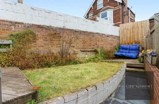 Luxe Garden House City Centre